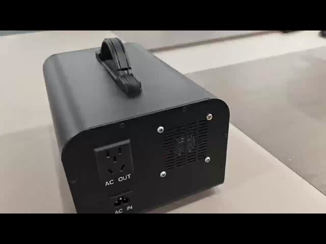 300W Portable Power Supply With LiFePO4 Battery And MPPT Controller For Solar Charging