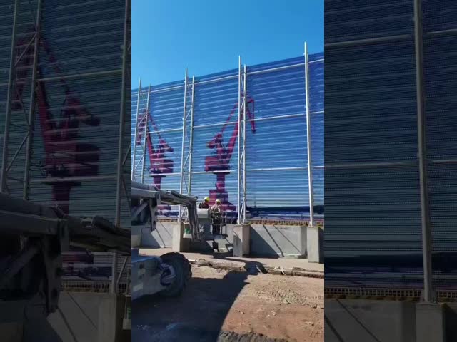 Green Stainless Steel Sheet Windbreak Fence For Wind And Dust Blocking