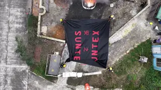 Gray EV Car Fire Blanket with 550℃/1000℃ Thermal Resistance for Oxygen Deprivation in Lithium Battery Fires