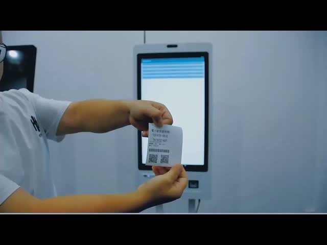 Interactive Digital Kiosk Touch Screen With Multilingual Display And Toughened Glass Panel