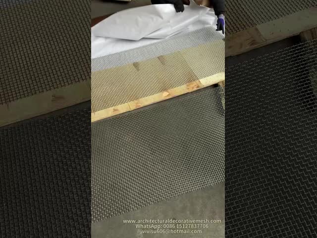 SUS304 Decorative Architectural Steel Mesh Metal Screen For Exterior