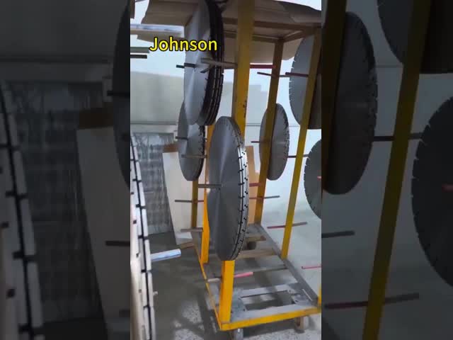 350mm Laser Welded Diamond Turbo Segmented Saw Blade for Cutting Reinforced Concrete