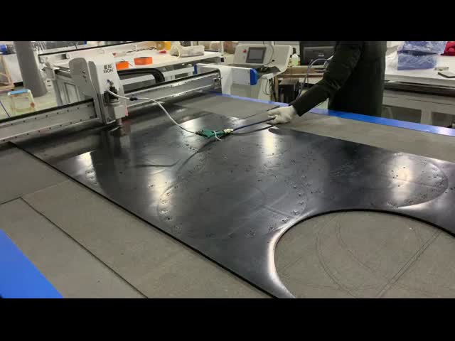 CNC Sheet Cutting Machine with 1600*2500mm Working Area, 0.05mm Cutting Accuracy, and Three Year Warranty