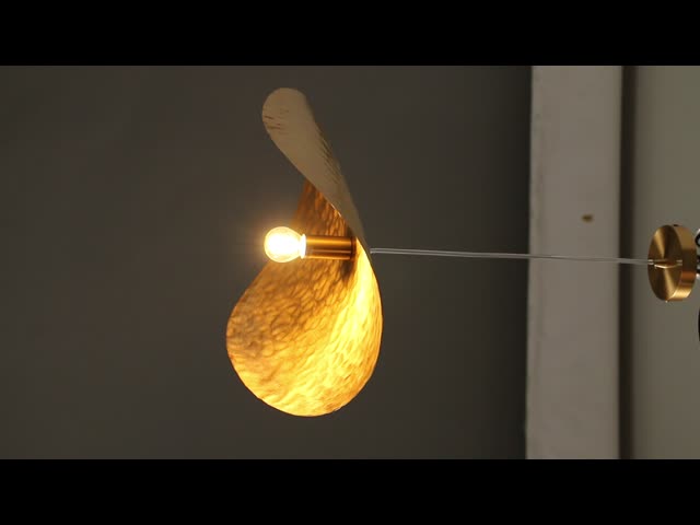 Custom Lighting Glass Chandelier Handmade Glass Twist Leaf Fancy Accessories for Hotel Lobby