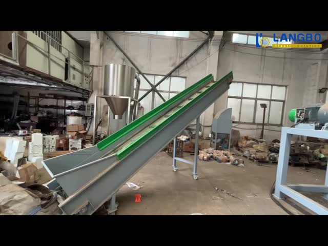 Wet Plastic Film Pelletizing Machine / PE PP Wet Bags Granulating Line