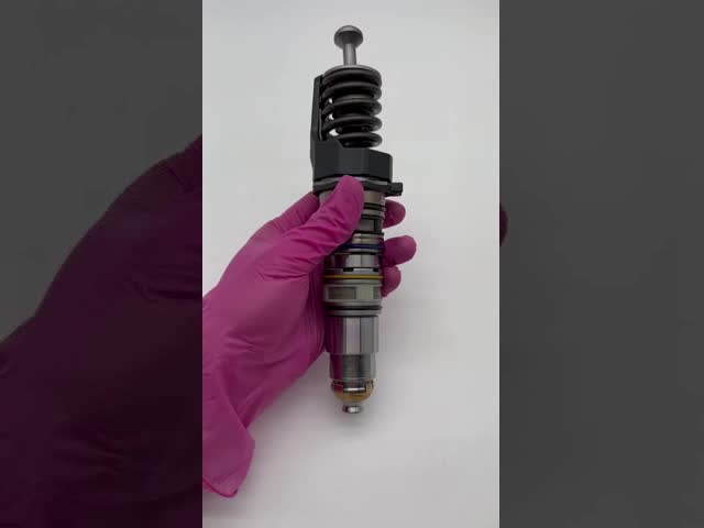 CUMMINNS Fuel Injector 1464994 Model for HPI Engine with 6 Month Warranty and Diesel Injection
