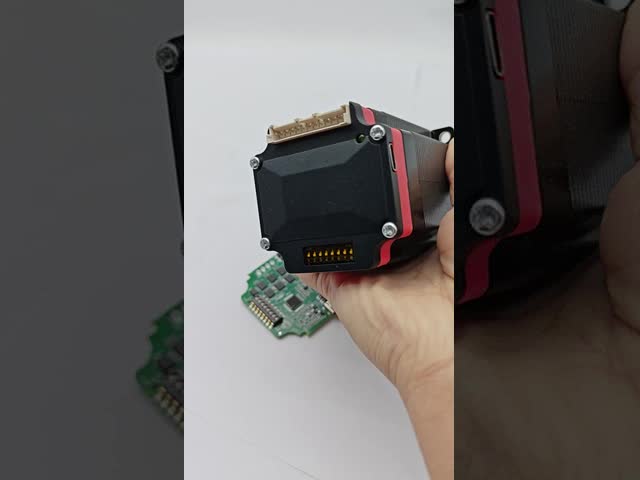 Integrated 57-76mm NEMA 23 Closed-Loop Stepper Motor System with 2.2Nm Holding Torque and High Precision Control