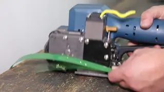 Battery Powered Plastic Strapping Tool