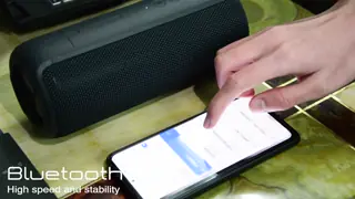 IPX7 Waterproof LED Light Bluetooth Speaker with 30W Output and 4-10 Hours Playback for Outdoor Use