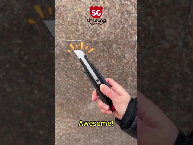 SINSEUNG L703 Black 18mm Utility Knives With Auto Lock And Anti-Slip Design