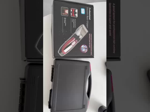 1200mAh Rechargeable Pet Clippers Corrosion Proof Smooth Operation For Dogs And Cats