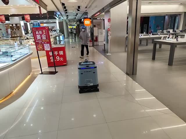 Commercial robot vacuum and scrubber for efficient daily cleaning in large office spaces and warehouses