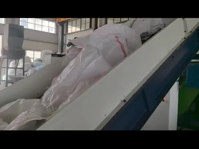 Automatic Plastic Pelletizing Machine with 100-150 kg/h Output, Adjustable Pellet Size, and Stainless Steel Construction for Efficient Recycling