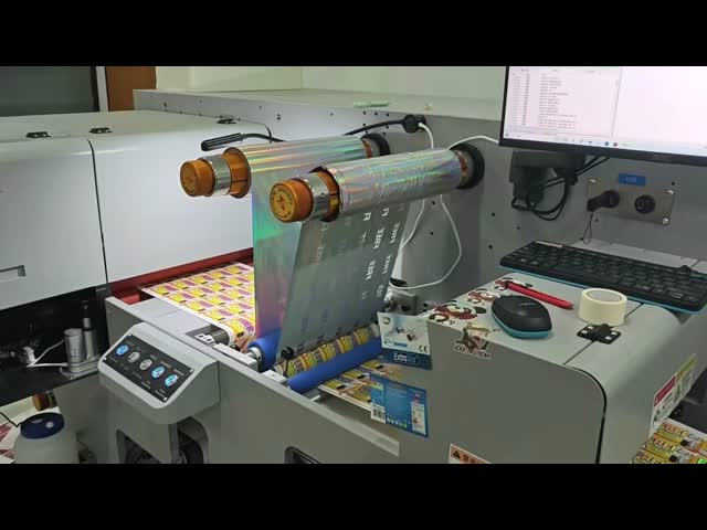 Ecoo Label IQ-330 Printing and Cutting Intergrated Machine