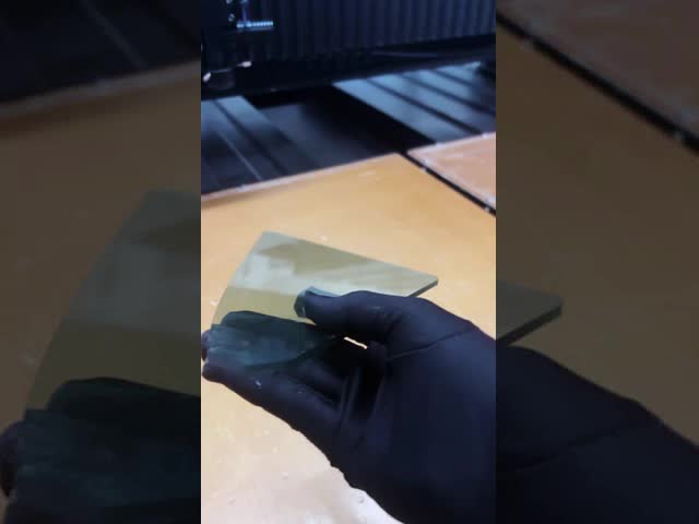 4mm F green glass cutting irregular shape