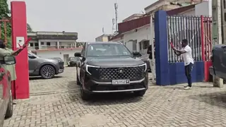 我们阿比让DG MOTORS门