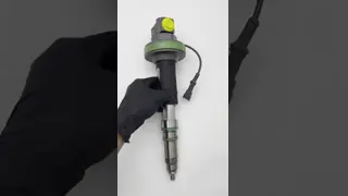 Cummiins Fuel Injector 4964172 For QSK19 Diesel Engines With Corrosion Resistant Construction