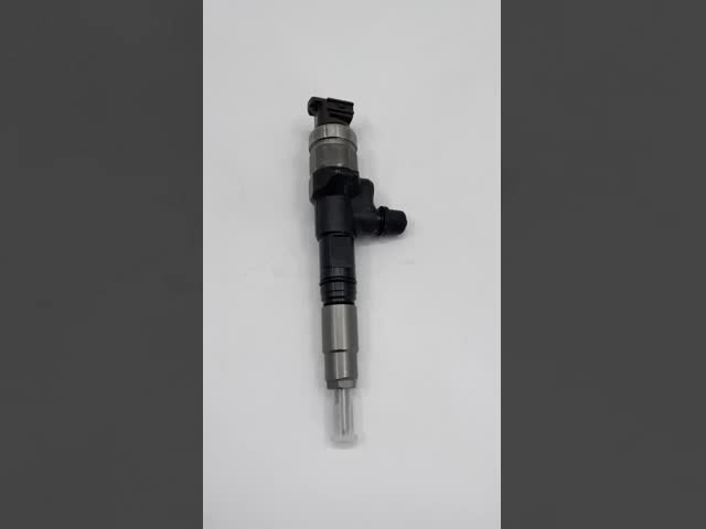 Fuel Injector 1J783-53051 For A65-T Engine KX040-4S2 Excavator With 6 Months Warranty