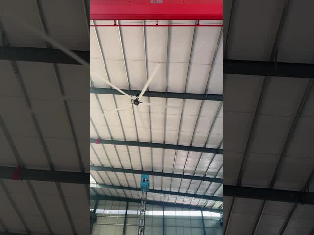 Energy-Efficient Commercial HVLS Fan for Year-Round Warehouse Temperature Control & Cost Savings