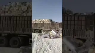 Hot Dipped Galvanized Steel Structure Warehouse , Prefabricated Warehouse Construction