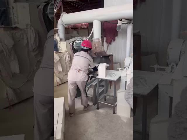 High Temp High Alumina Insulation Brick Lightweight Insulating Fire Brick