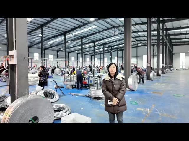 10m Anti Theft Barbed Wire Concertina Coil Hot Dipped Galvanized