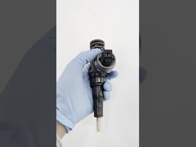 BMASTER Fuel Injector Model 0414720039 for 1.9 TDI Engine with Corrosion-Resistant Alloy Construction