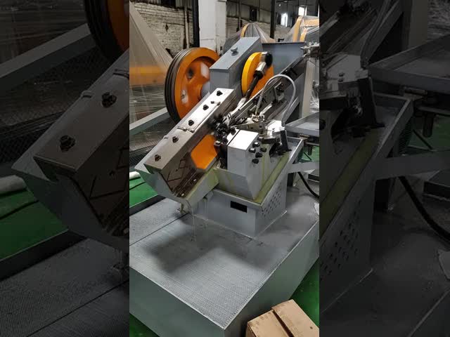 High-Speed Screw Making Machine