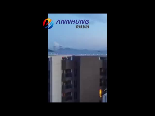 60FPM GPS Sync Led Aircraft Warning Lights Medium Intensity UV Polycarbonate