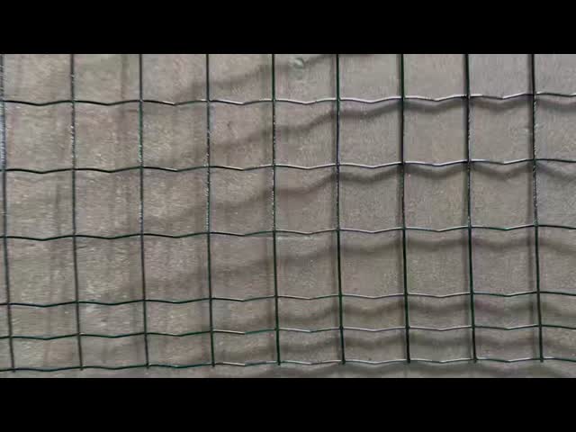 Holland Euro PVC Vinyl Coated Farm Fence Plain Weave Welded Wire Mesh Euro Style