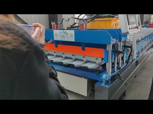 Hot-selling 1025 single-layer metal roofing sheet roll forming machine