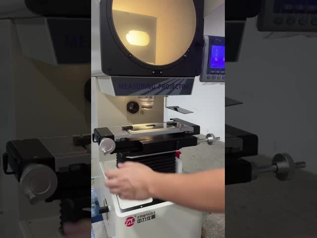 Vertical Projector Measuring Specimen Projector