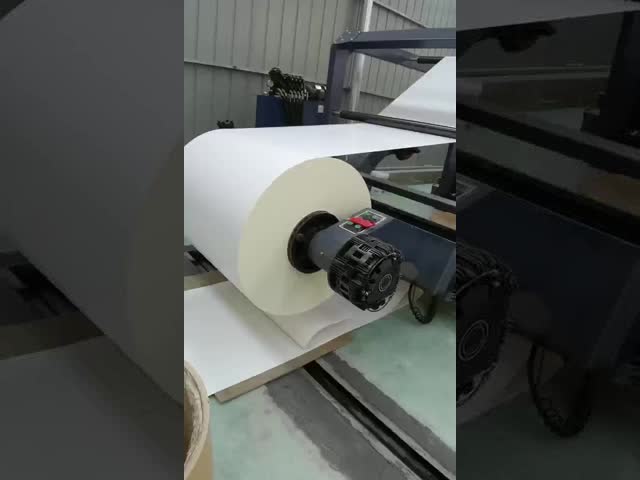 JIGUO  ZWC-1400-2 Paper Sheeter Cutter Machine，Reference weight of cutting paper：50-500g/m2，Maximum cutting meter speed：300m/min