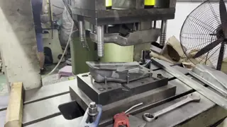 Heavy-Duty Seat Bracket | Precision Stamped Steel | High Load Capacity | OEM Customizable