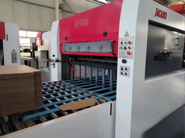 Lead Edge Feeding  Automatic Die-cutting & Stripping Machine For Large-format Corrugated Packaging Boxes