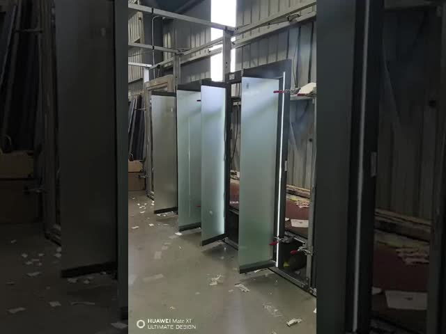 Manual Opening/Automatic Closing Hand Pulled Door For Passenger Platform Lift