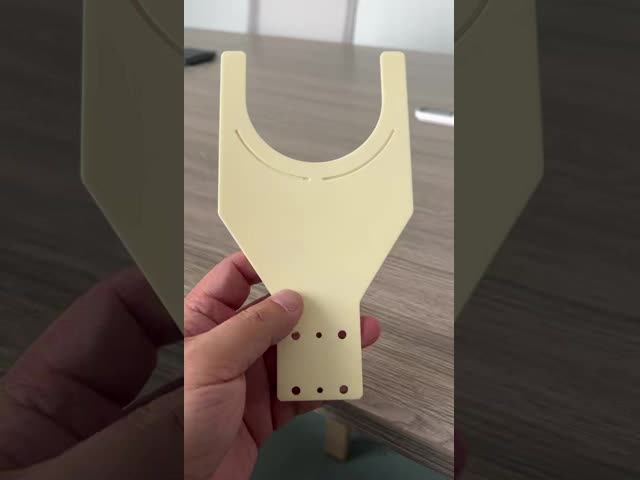 High Hardness High Temperature Resistance Chemical Corrosion Resistance Ceramic Arm for Semiconductor Equipment