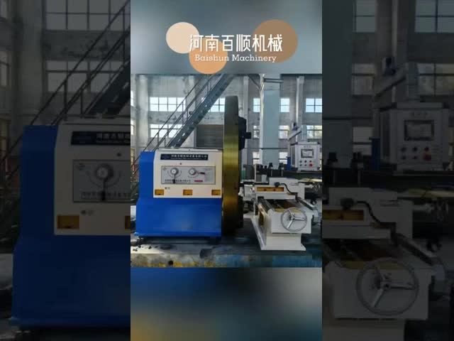 1600mm Chuck Diameter Horizontal Lathe Machine with 2000mm Max. Turned Diameter for Medium Duty Machining