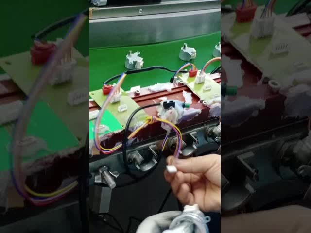 24BYJ48 Permanent Magnet Stepper Motor with 5.625°/64 Step Angle 12V/5V DC Voltage and Copper Coil for Air Conditioner Swing