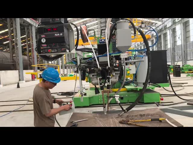 7x7 Column Boom Welding Manipulator with LINCOLN Tandem SAW Weld Machine