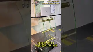 China Metal Modern Office Furniture Tempered Glass Desk Customized for Work supplier