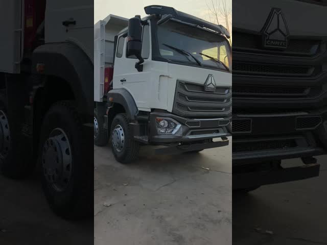 8x4 371HP Refurbished  Howo Dump Truck CA3252P2K2BT1A1 Chassis Model