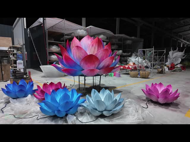 Customized Lotus Lanterns for Christmas/Valentine's Day - Outdoor Festival Decor
