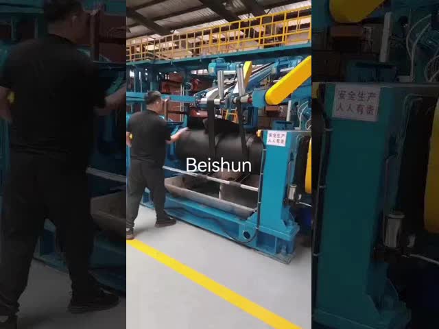 High Accuracy Four Roll Rubber Sheet Calendering Machine For Conveyor Belt Production Line