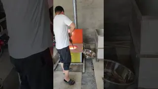 Precision Silver Granulation (Silver Beads Production)