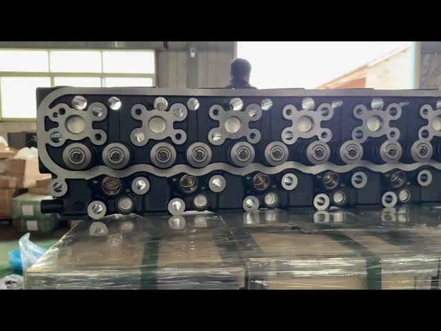 Complete Cylinder Head Assembly for Nissan FE6-12V with 60000 Kms Guarantee and Neutral Package