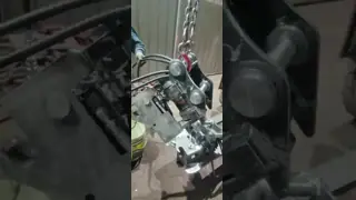 Swingable Fully Automatic Quick Hitch with Customizable Parameters for Excavators