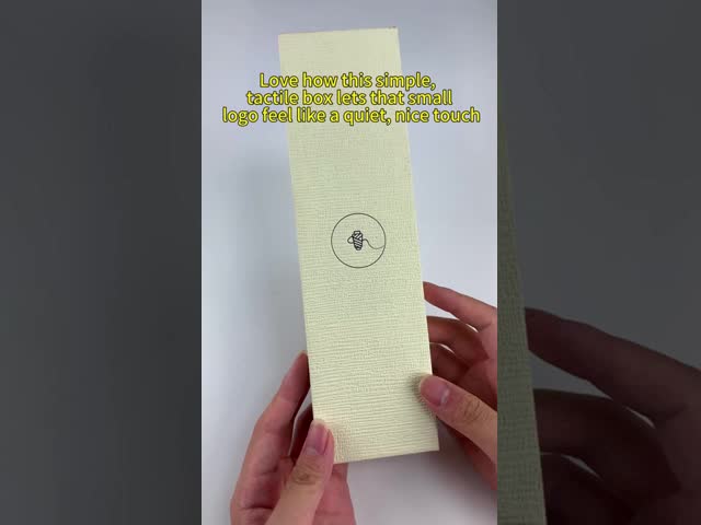 Specialty Paper Rigid Necklace Premium Gift Box Ring Jewelry Packaging custom Box with logo packaging for Jewelry 