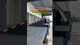 Automatic Loading Bay Dock Levellers Lifts Steel Plate Loading And Unloading For Cargo