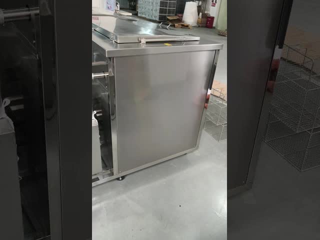 1800w Dual Slots Engine Ultrasonic Cleaner 135Liter Stainless Steel Dring Tank